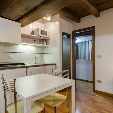 Appartement Leoncin D'oro *