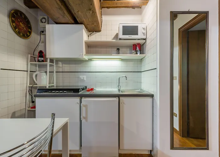 Leoncin D'oro By Reasy&busy Apartman