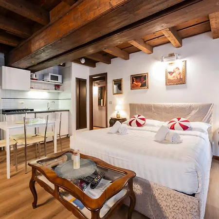 Leoncin D'oro By Reasy&busy דירה ורונה